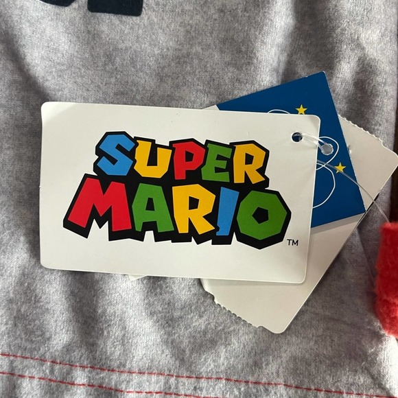 Super Mario Fleece Pajamas 2-piece - Picture 4 of 9